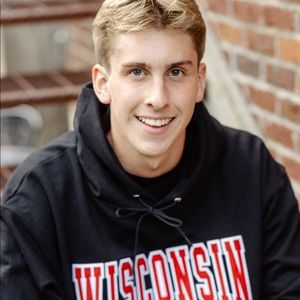 Meet your Posher, Evan